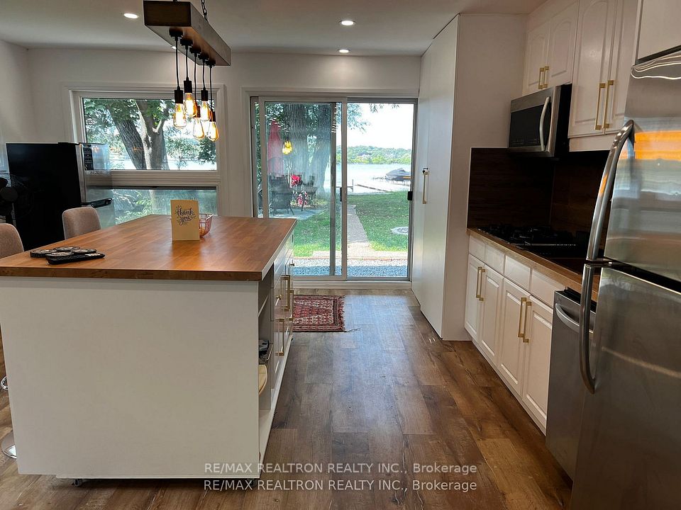 172 Cedar Island