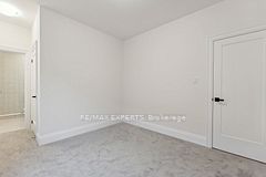 7 Kessler Drive