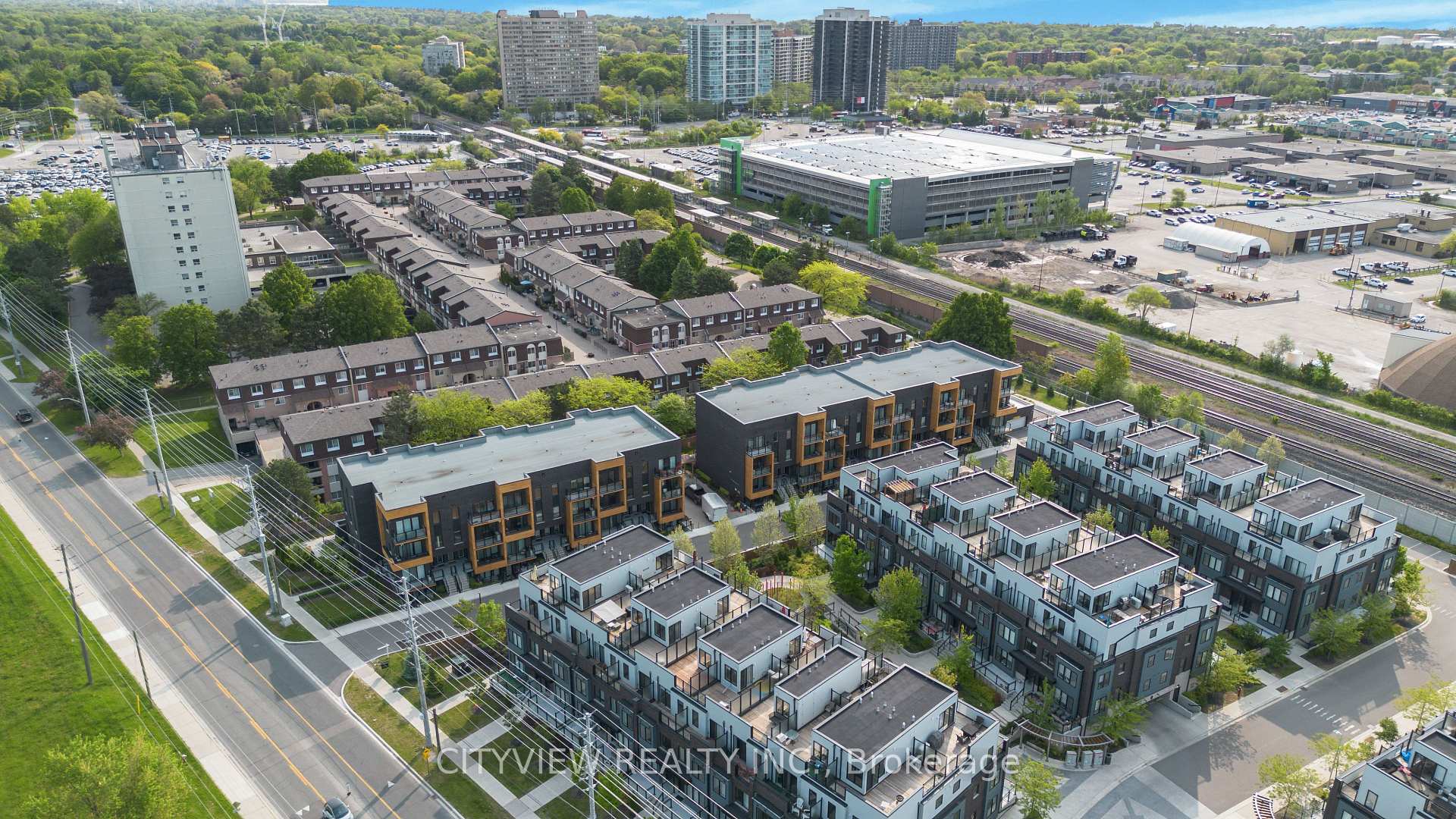 1 Bedroom Condo at 1145 Journeyman, Mississauga For sale