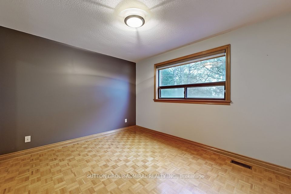 https://trreb-image.ampre.ca/UzgsrrgjjALB4YXfbA6N_nW2_-1KlSE0dc5t5rcSp7Y/rs:fit:960:960/wm:.5:so:0:50:.4/wmsh:10/wmt:PHNwYW4gZm9yZWdyb3VuZD0nd2hpdGUnIGZvbnQ9JzY4Jz5TVVRUT04gR1JPVVAtQURNSVJBTCBSRUFMVFkgSU5DLiwgQnJva2VyYWdlPC9zcGFuPg/L3RycmViL2xpc3RpbmdzLzQxLzA2LzQ3Lzc1L3AvMjVlMTZkOWItMWY2Yy00Njk1LThhNjctMmIxZWQ4OTVhYTJkLmpwZw.jpg