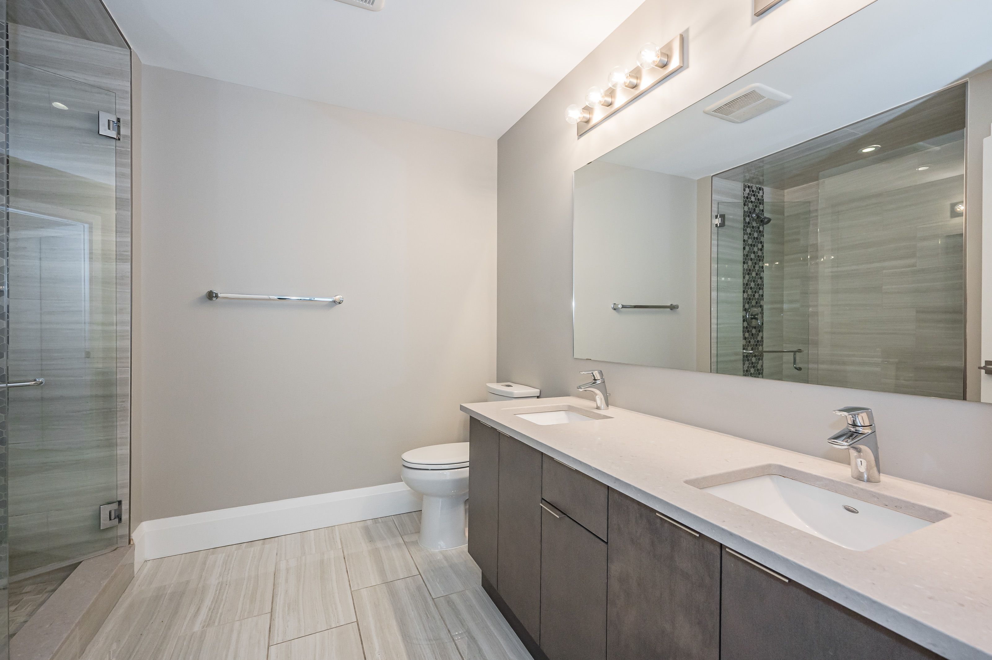63 Arthur Street S 801