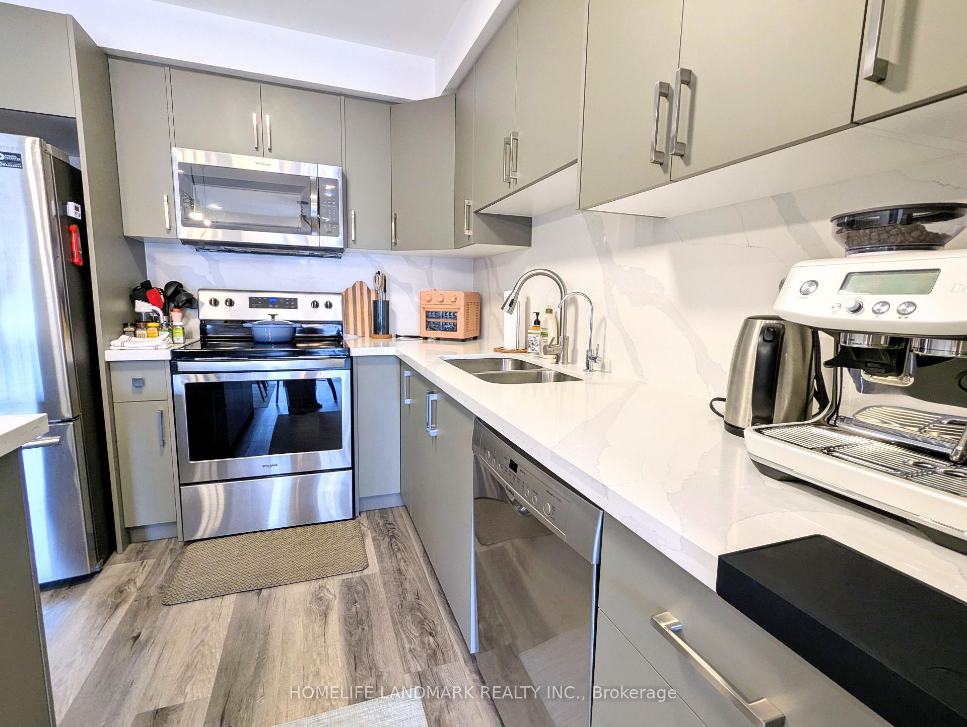 4 Bedrooms Condo at 86 Tania, Vaughan For sale