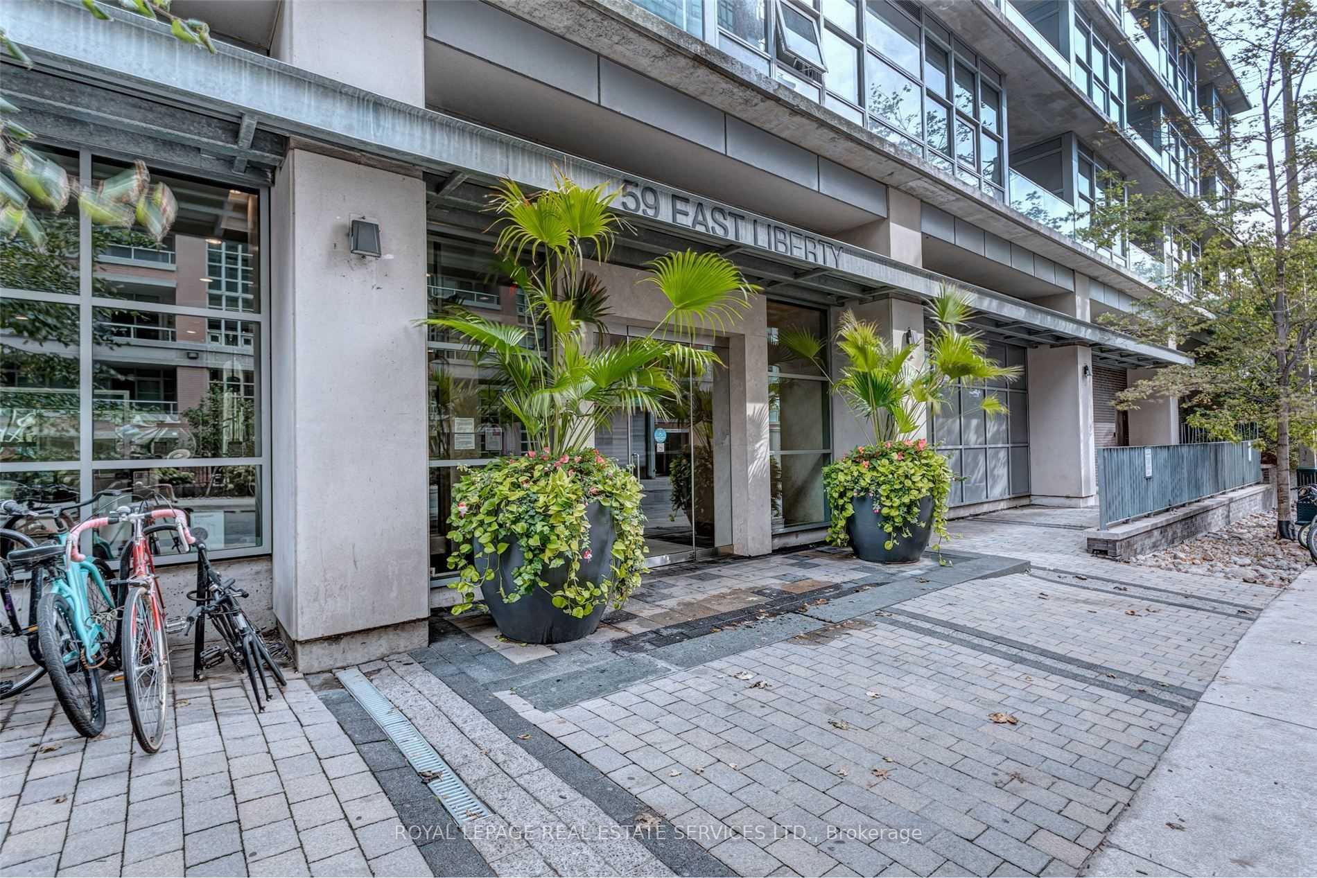 2 Bedrooms Condo at 59 East Liberty, Toronto For sale