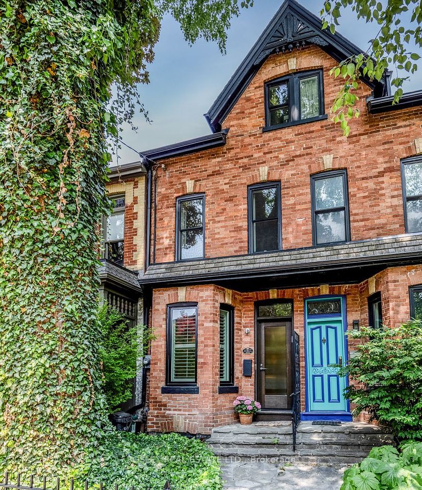 122 Spruce