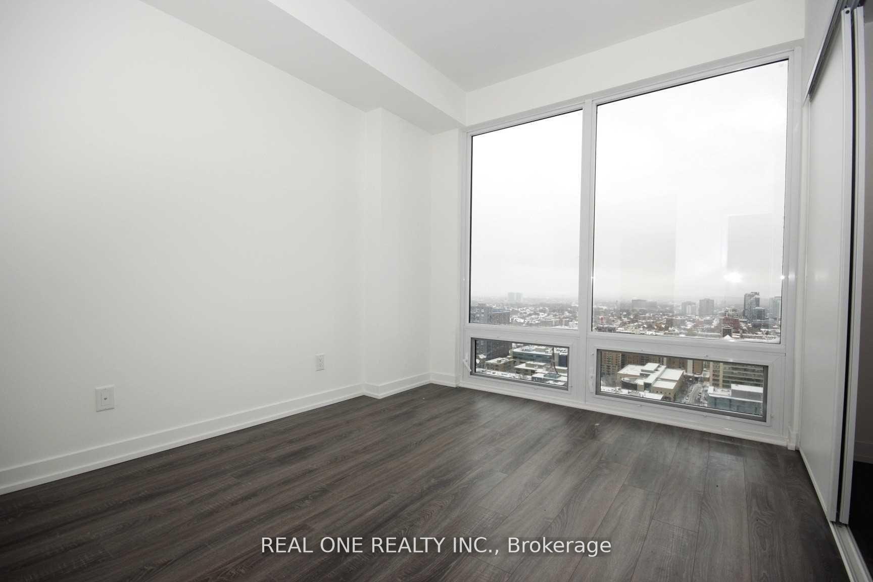 3 Bedrooms Condo at 20 Edward, Toronto For sale