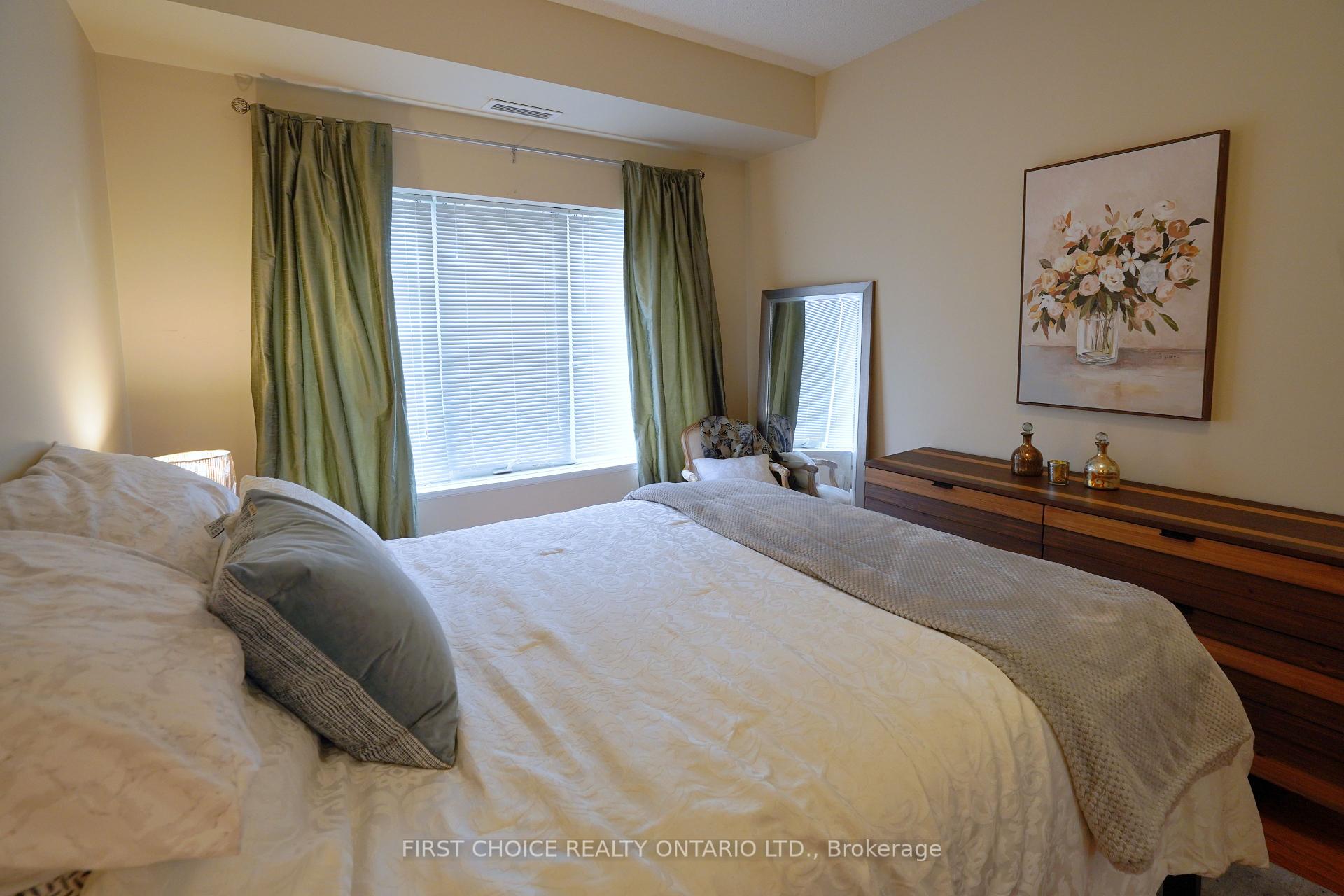 1 Bedroom Condo at 9973 Keele, Vaughan For sale