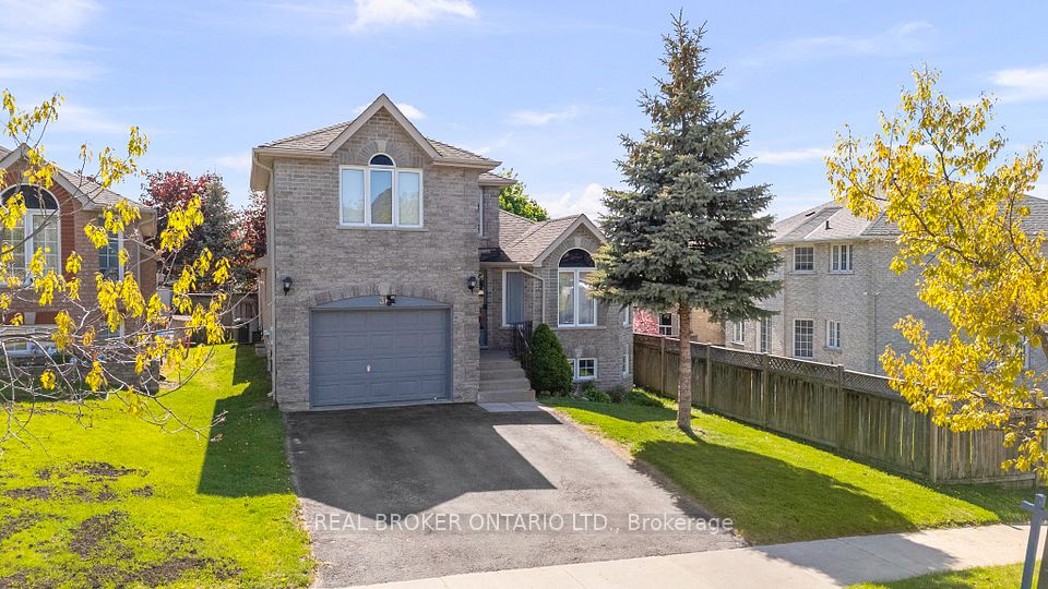 31 Bell Street, Barrie, ON L4N 0J2