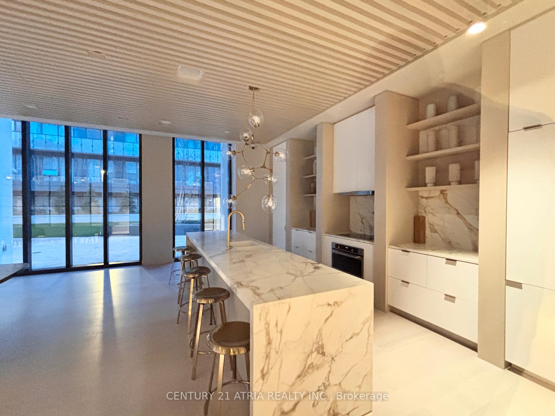 2 Bedrooms Condo at 55 Cooper, Toronto For sale