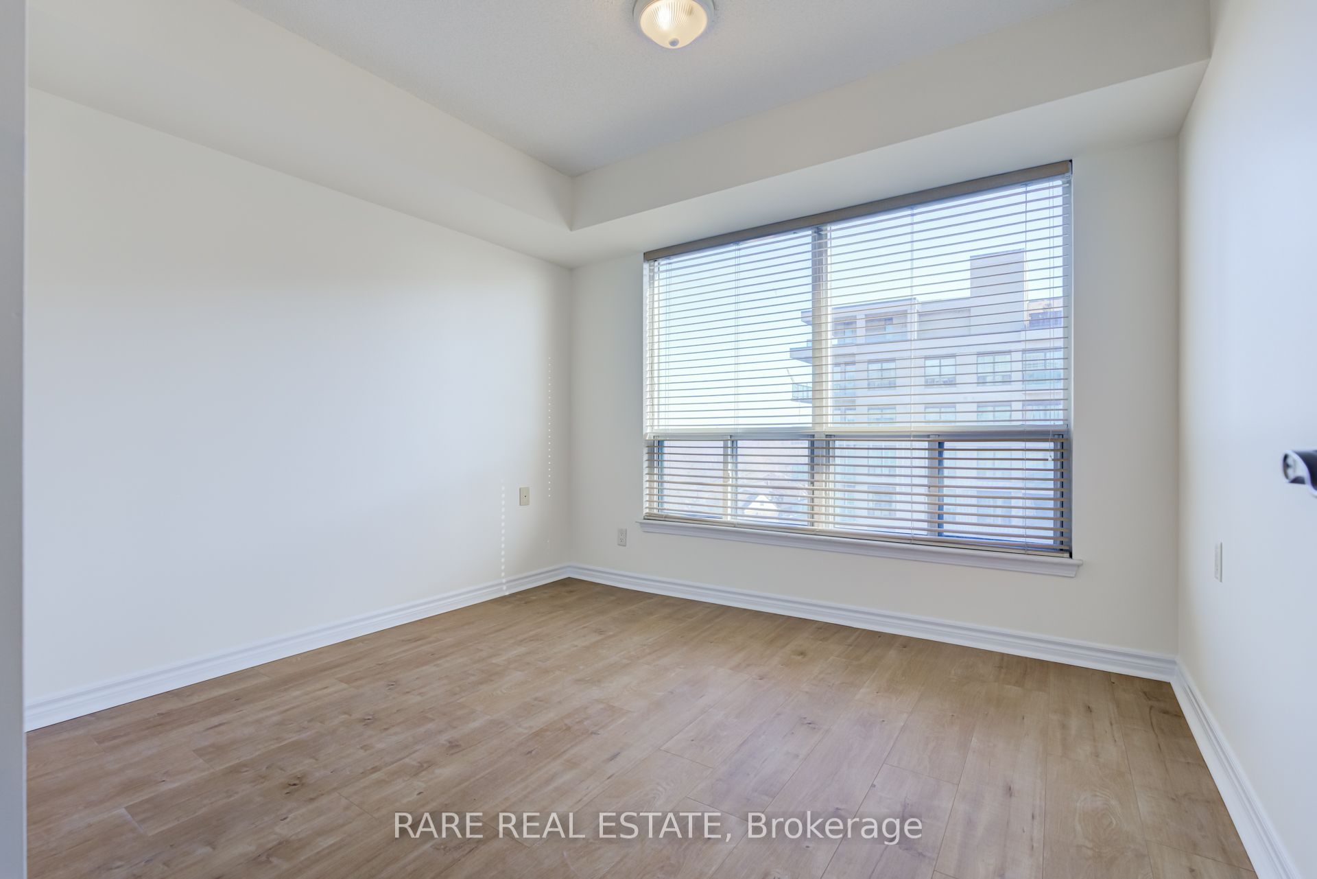 920 Sheppard Avenue W, #708