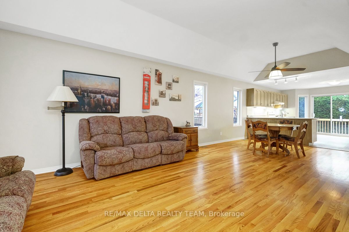 1666 Sunview Drive