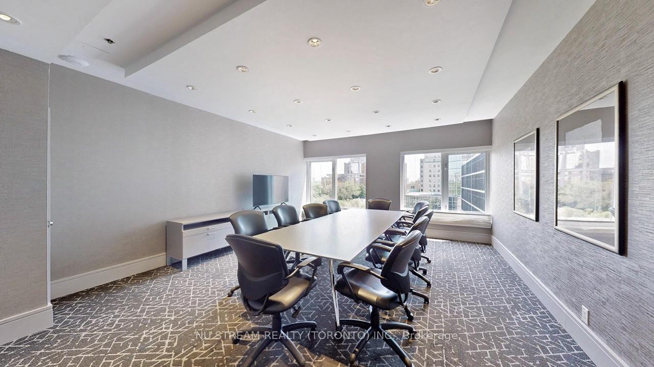 1 Bedroom Condo at 8 Park, Toronto For sale