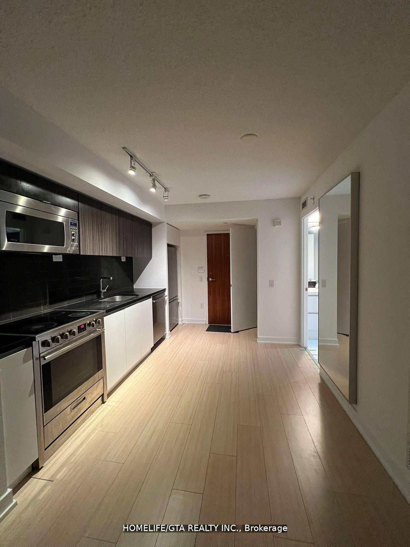 1 Bedroom Condo at 85 Queens Wharf, Toronto For sale