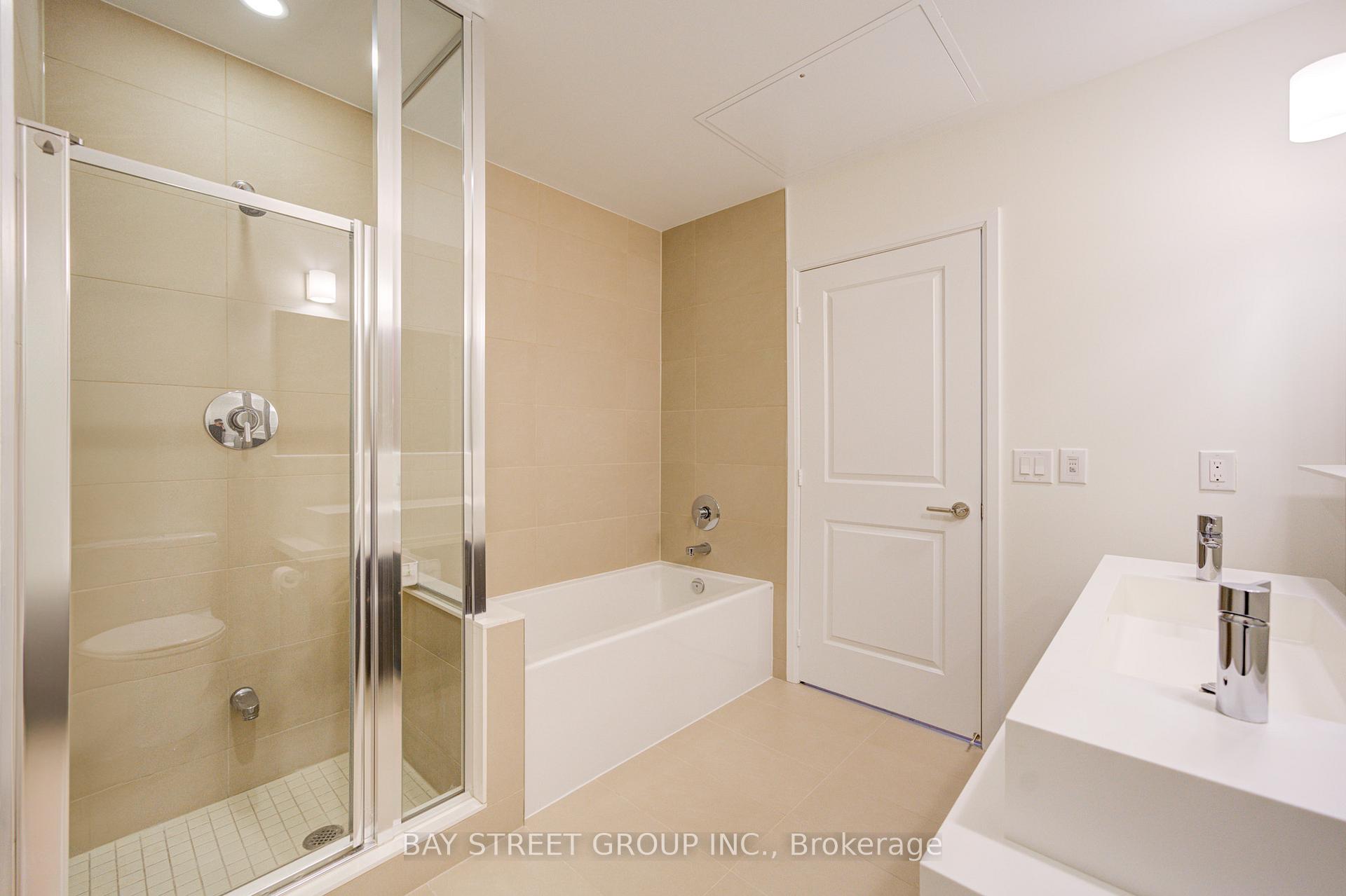 3 Bedrooms Condo at 65 St. Mary, Toronto For sale