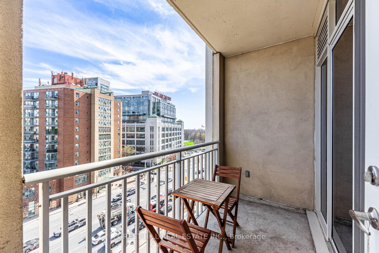 2 Bedrooms Condo at 21 Grand Magazine, Toronto For sale