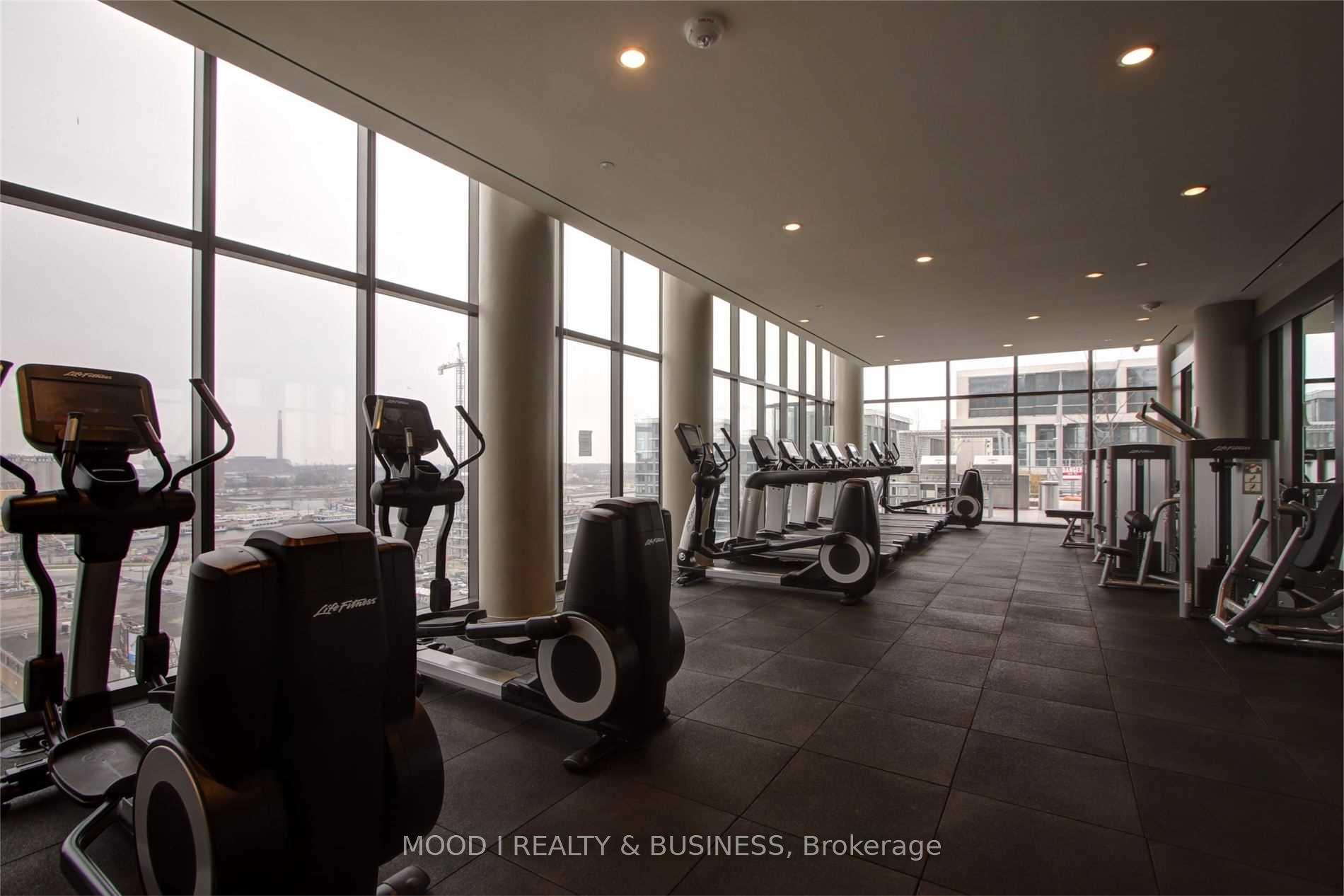 3 Bedrooms Condo at 12 Bonnycastle, Toronto For sale