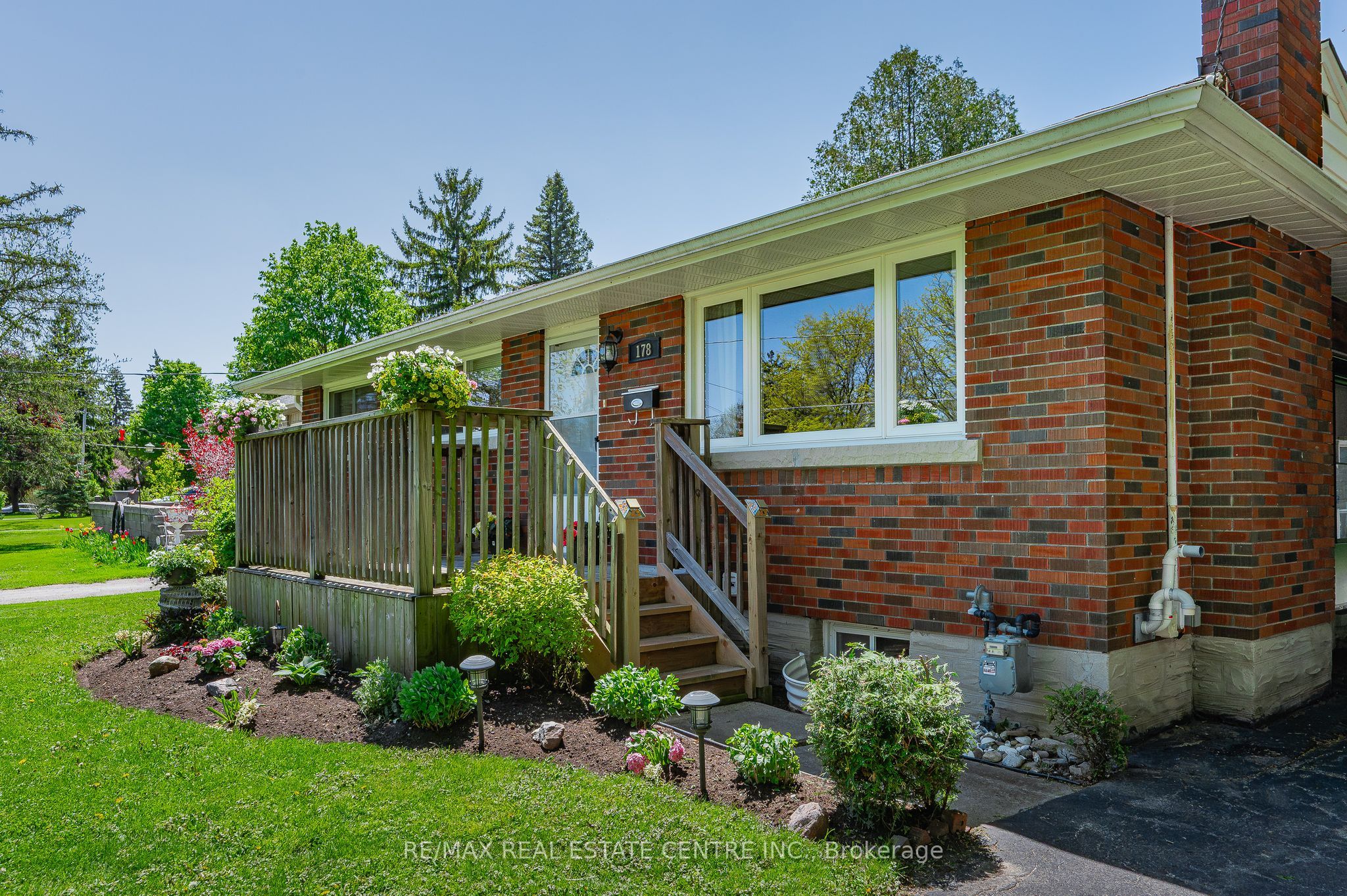 178 West River Road, Cambridge, ON N1S 2Z8