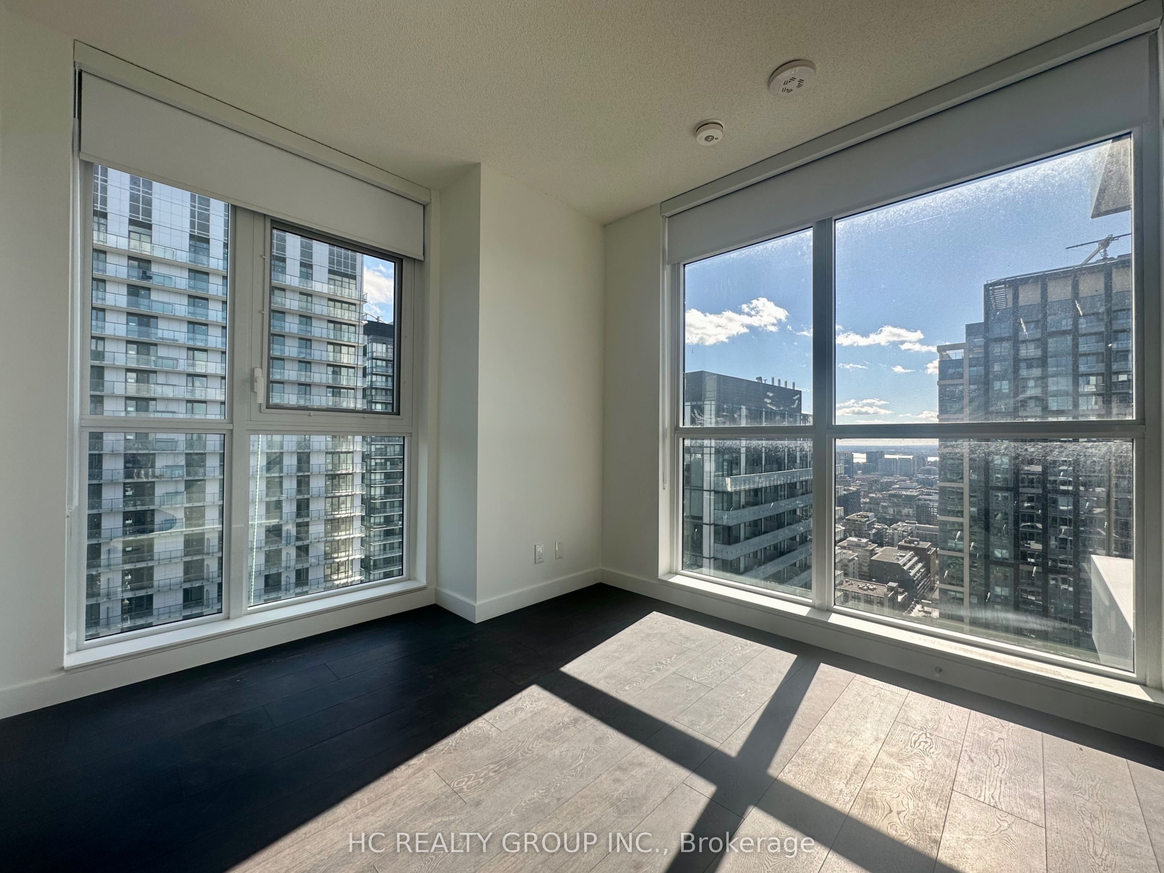 38 Widmer Street, #5007