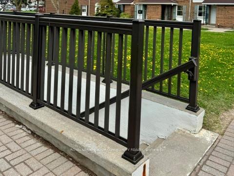 2 Bedrooms Condo at 537 Steeles,  Toronto For sale
