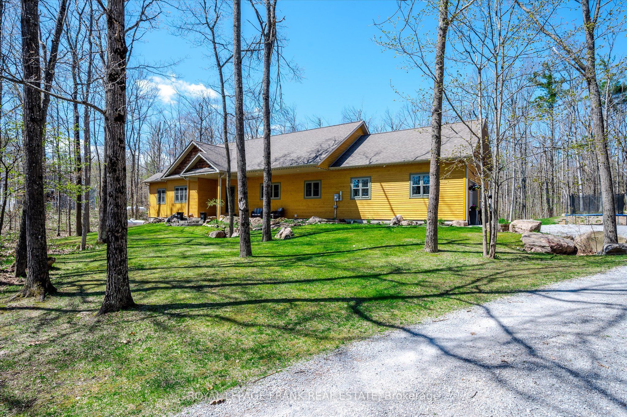 92 Mitchell Crescent, Trent Lakes, ON K0L 1J0