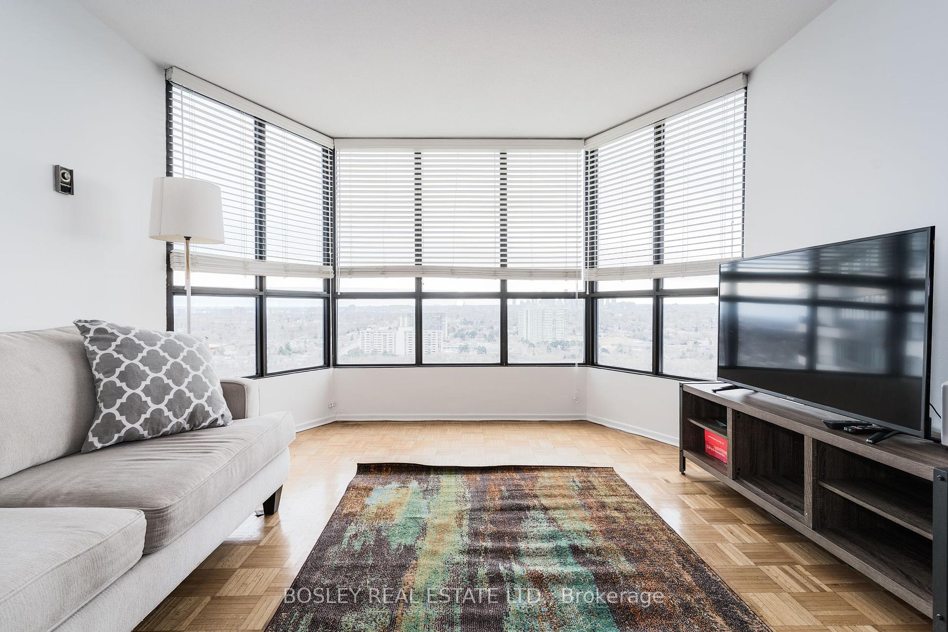 1 Bedroom Condo at 1333 Bloor, Mississauga For sale