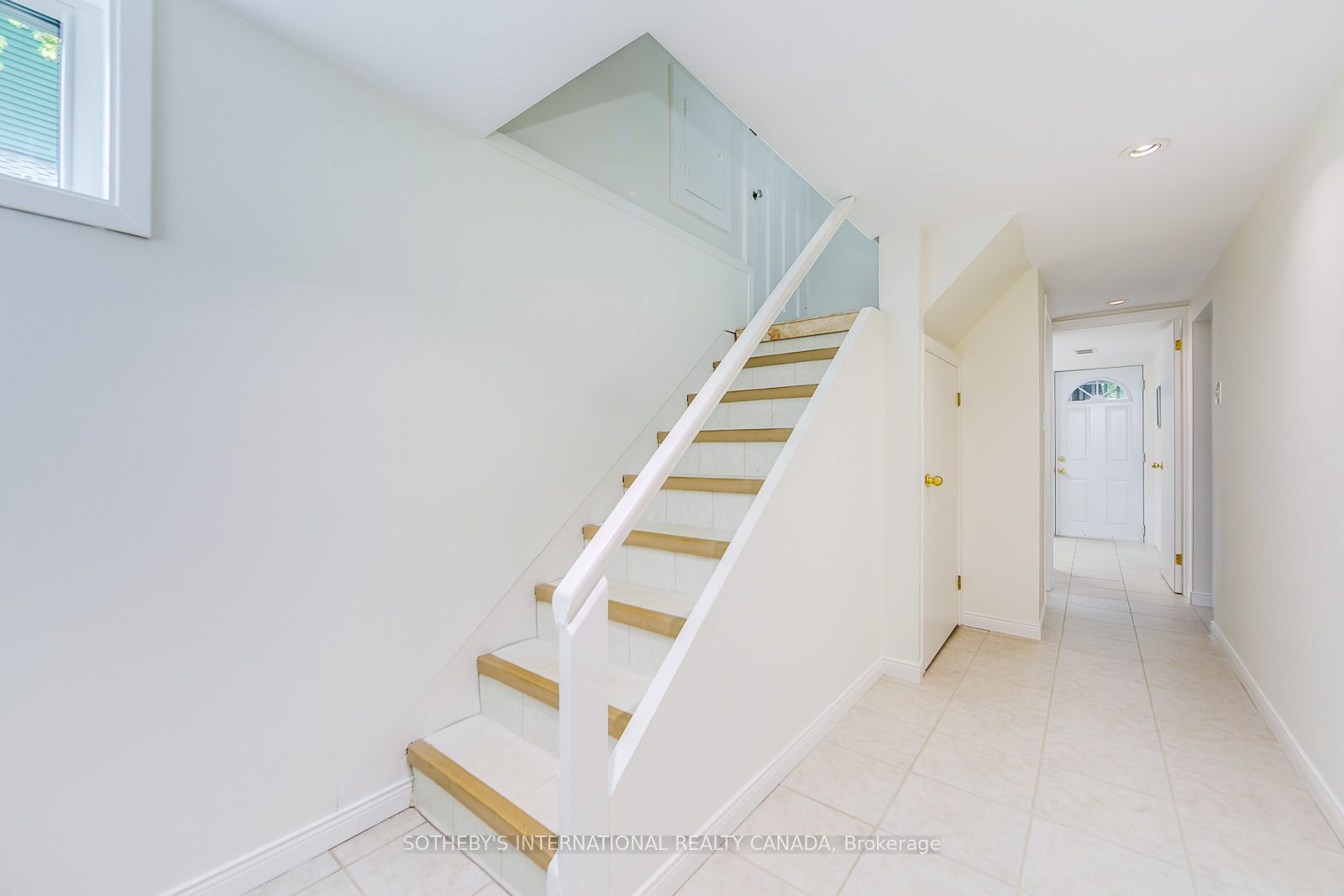 5 Springbank Avenue