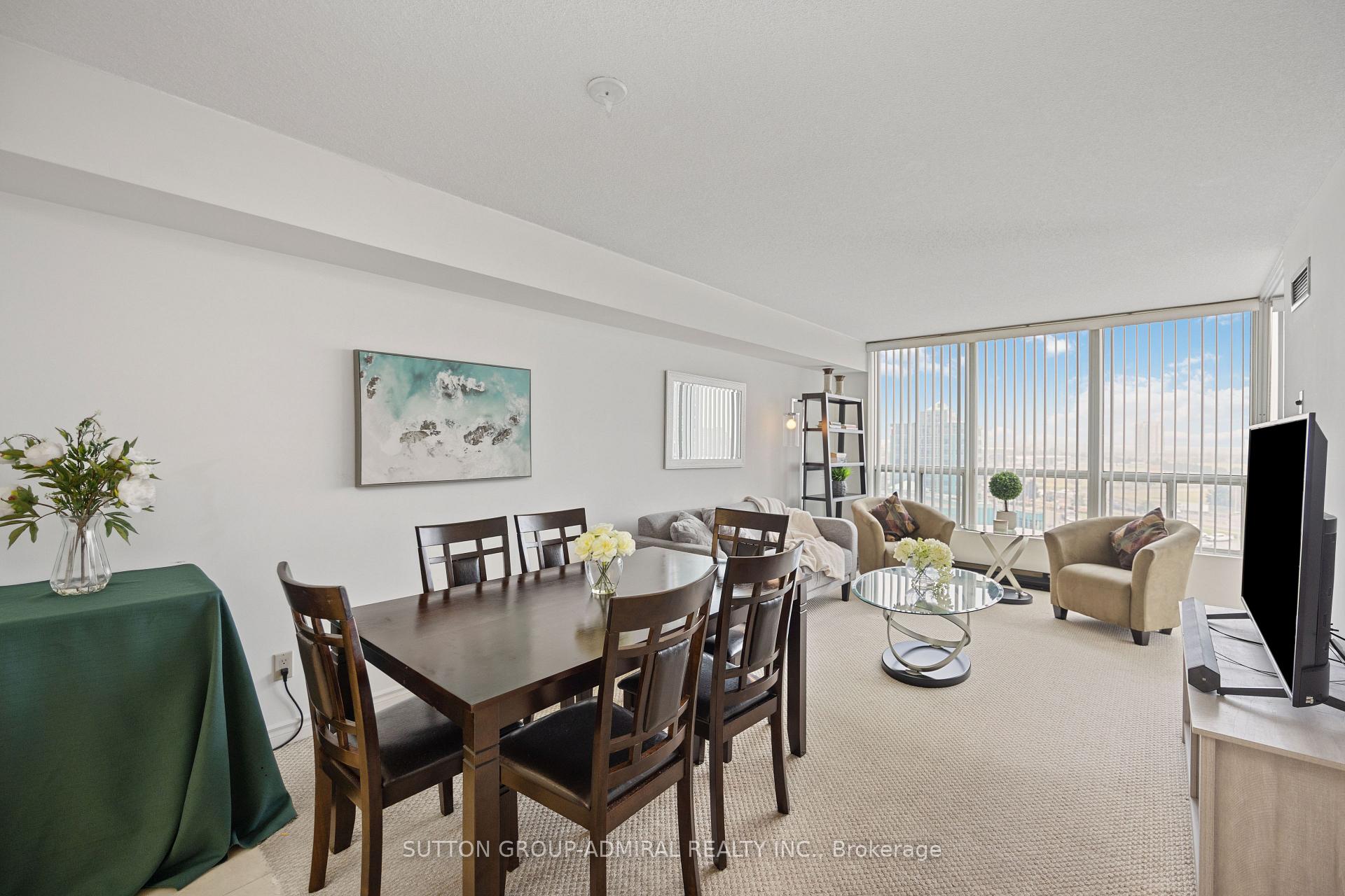 3 Bedrooms Condo at 4460 Tucana, Mississauga For sale