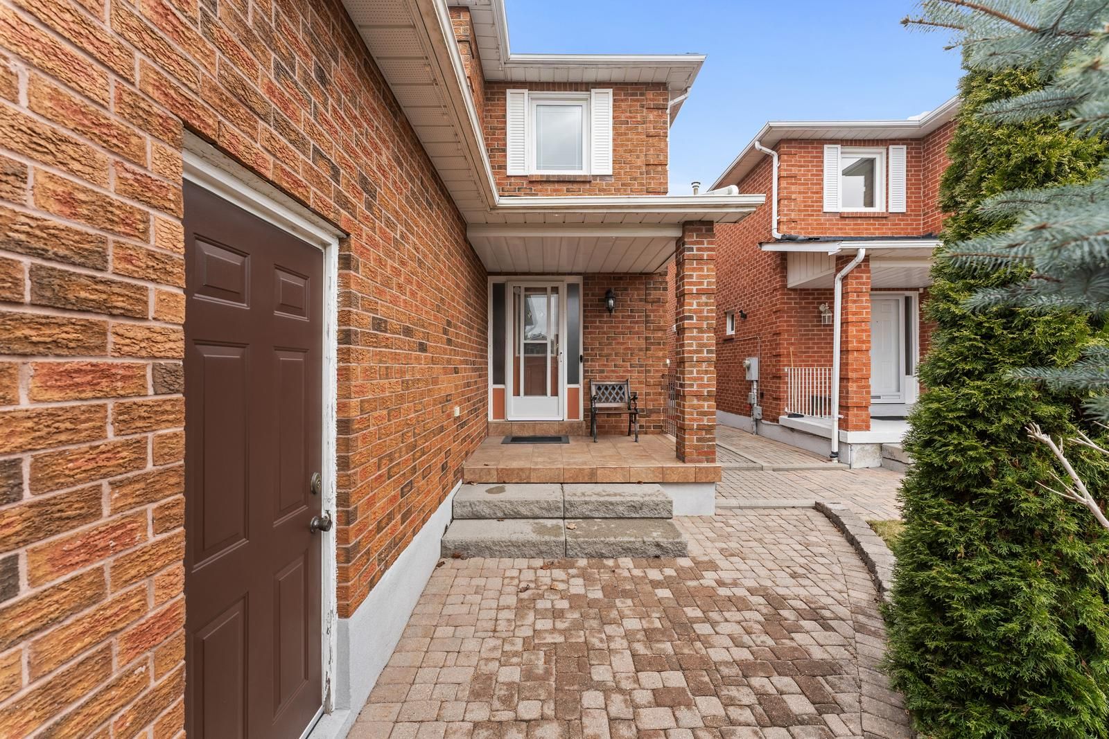 130 Pentland Crescent