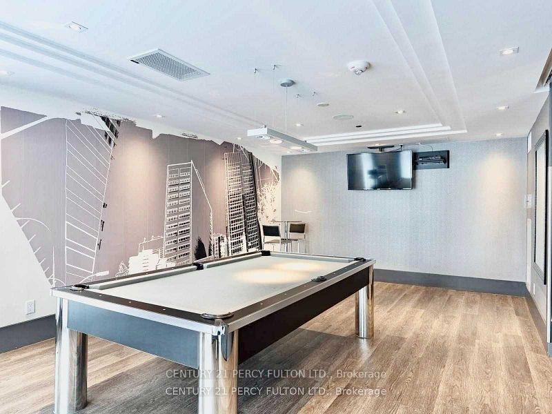 2 Bedrooms Condo at 297 College, Toronto For sale