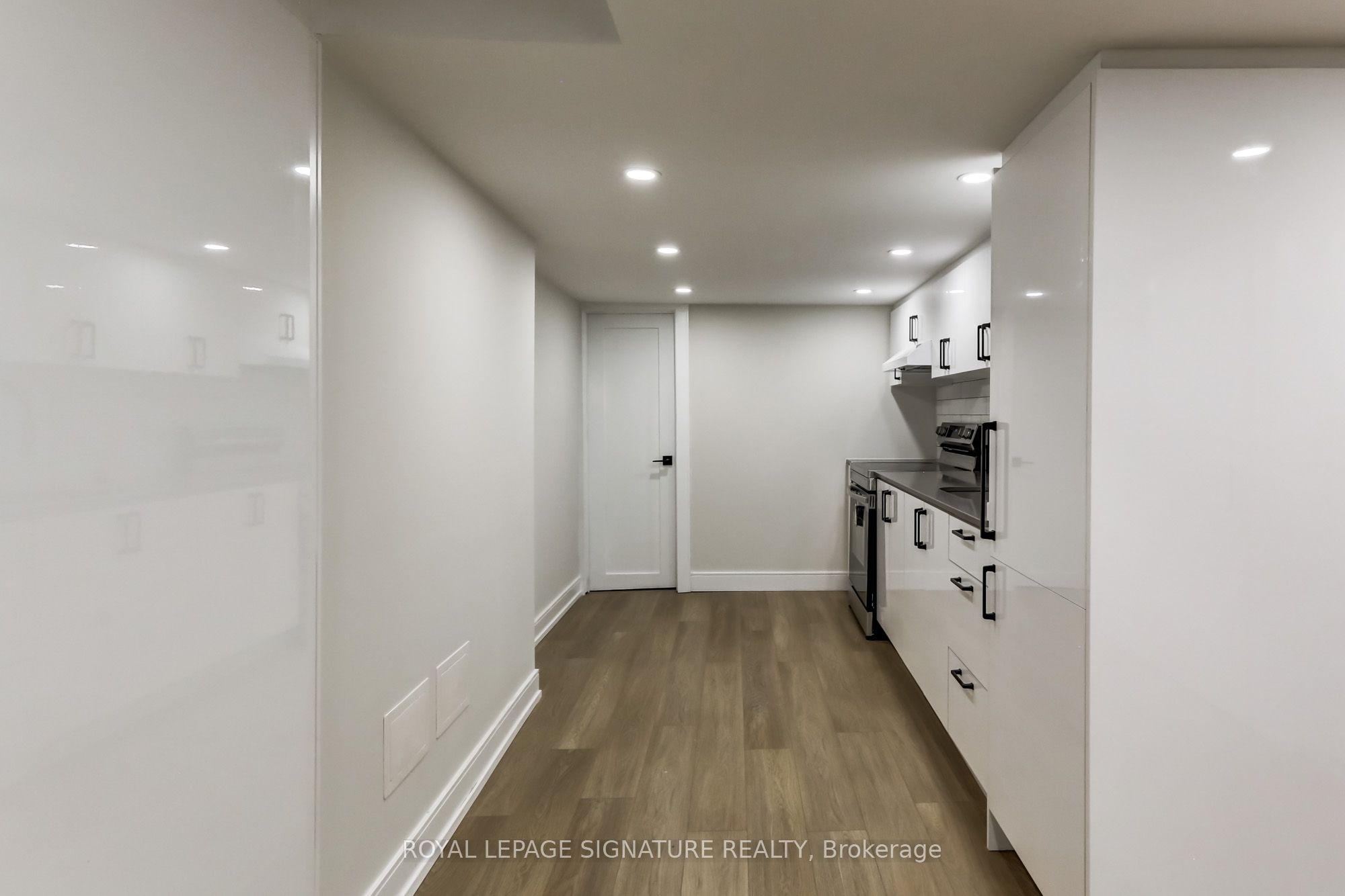 30 Snowcrest Avenue, Toronto, ON M2K 2K7