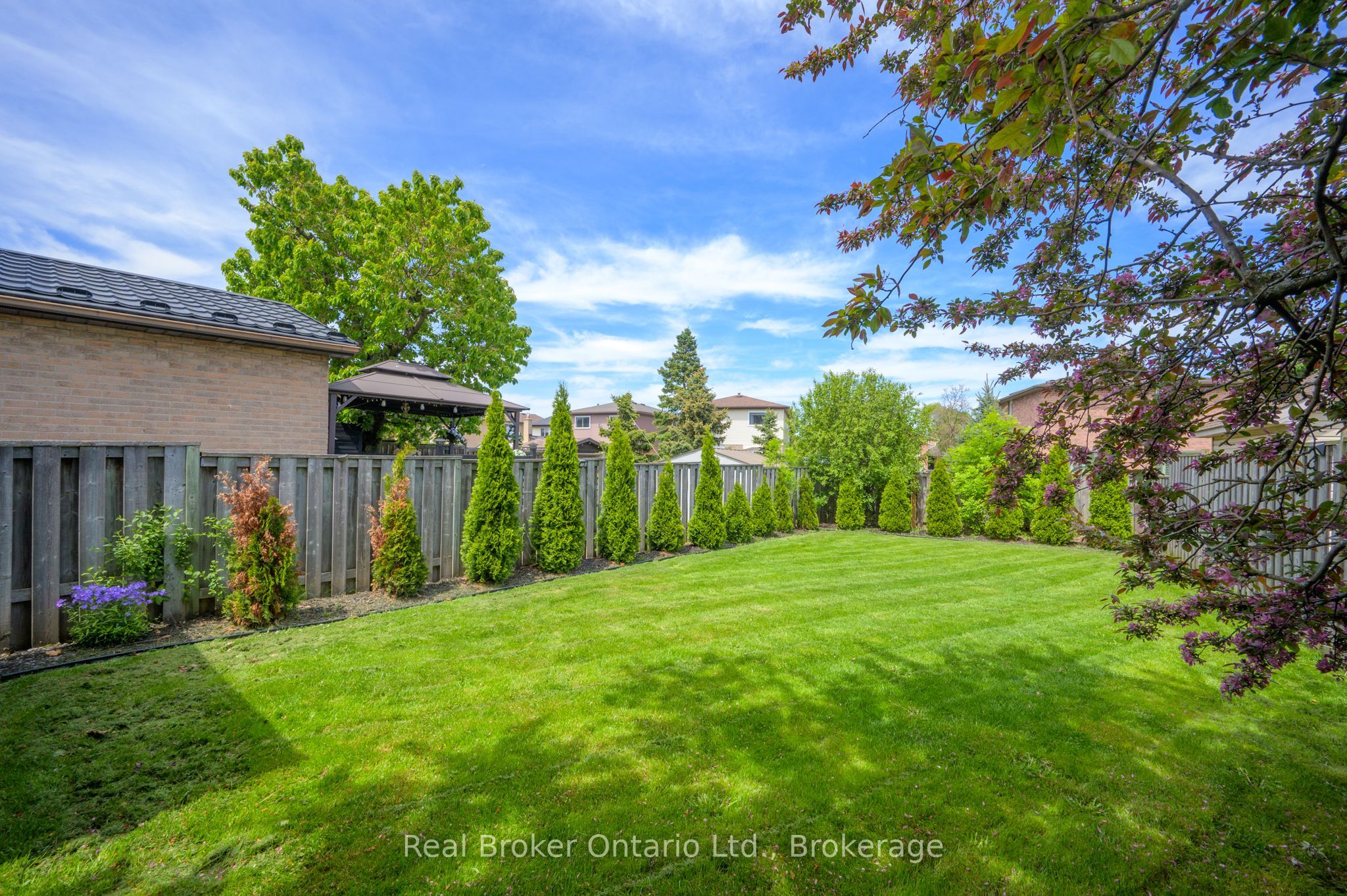 353 Macintosh Drive