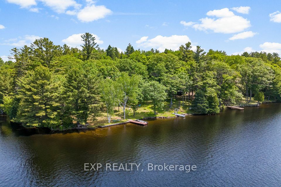 5420 Centennial Lake