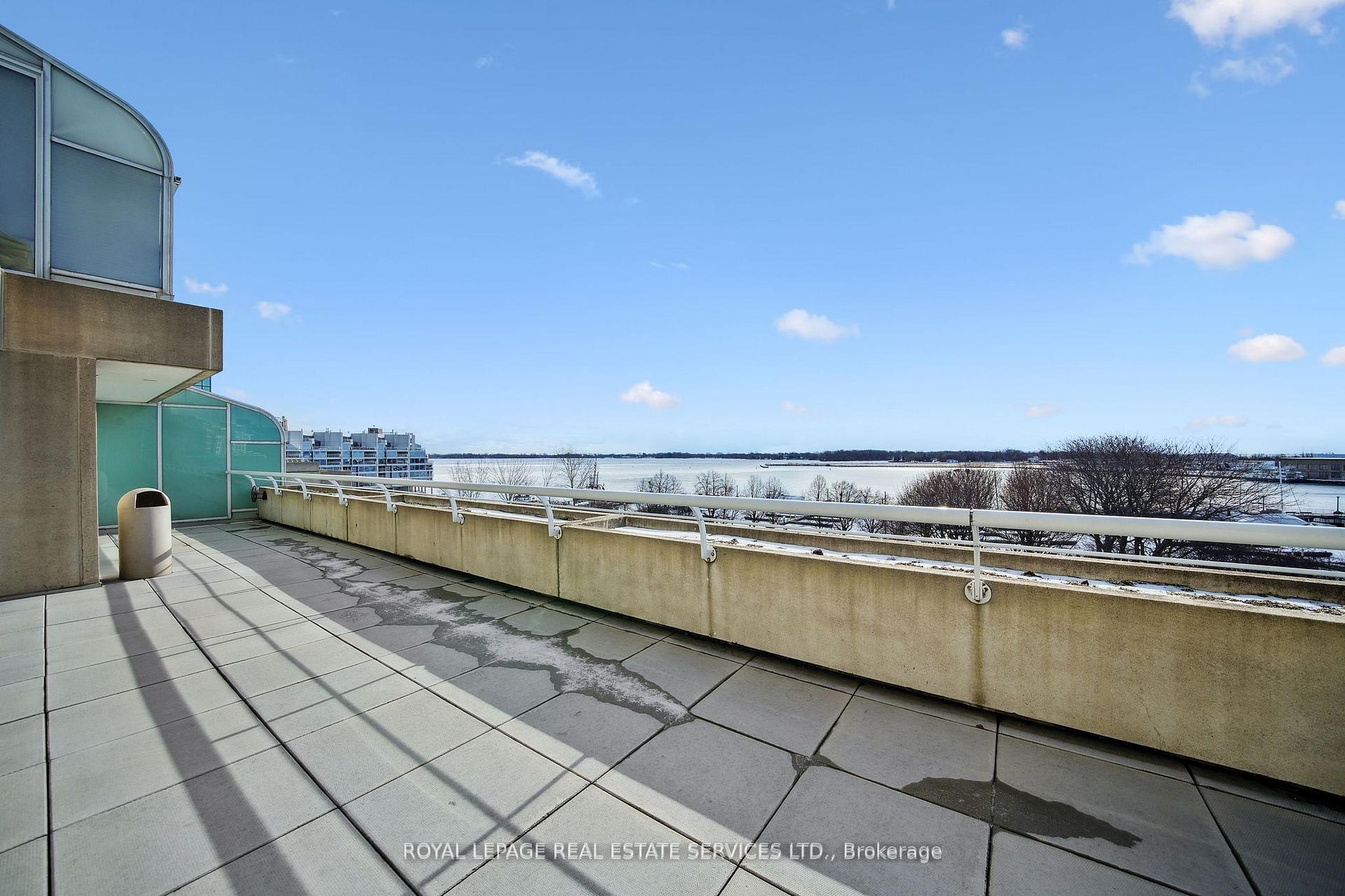 2 Bedrooms Condo at 480 Queens, Toronto For sale