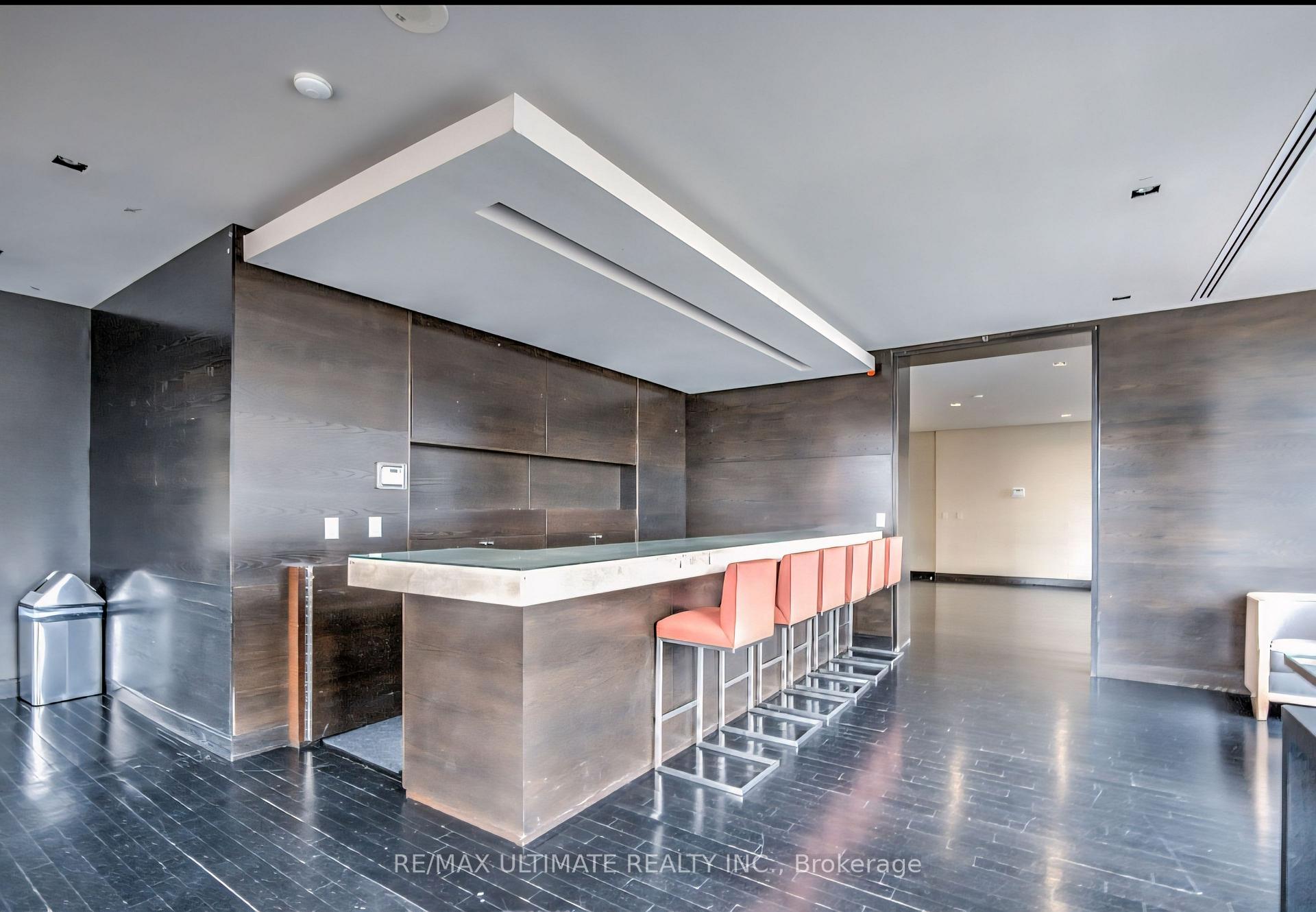 2 Bedrooms Condo at 18 Yorkville, Toronto For sale