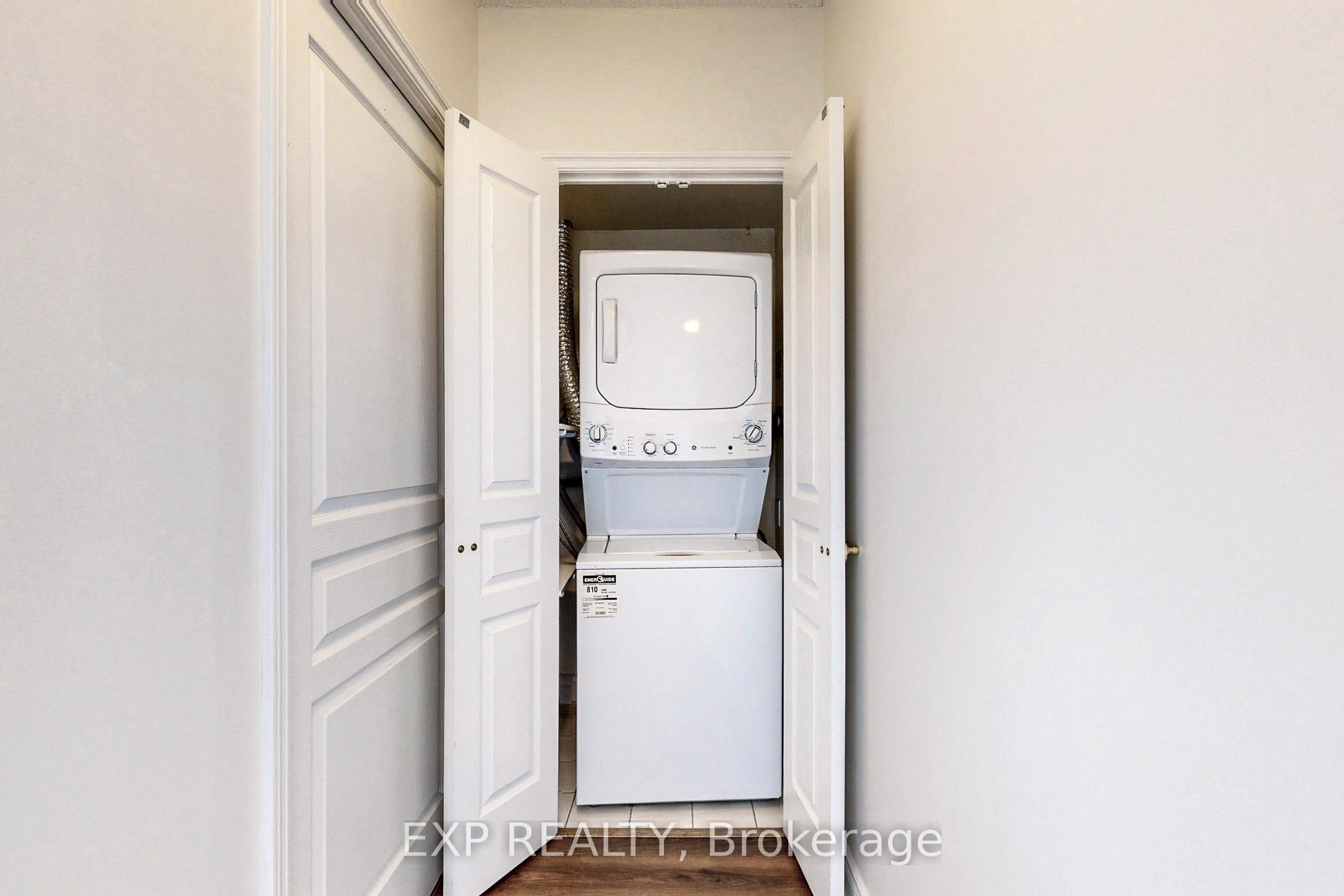 10 Delisle Avenue, #618