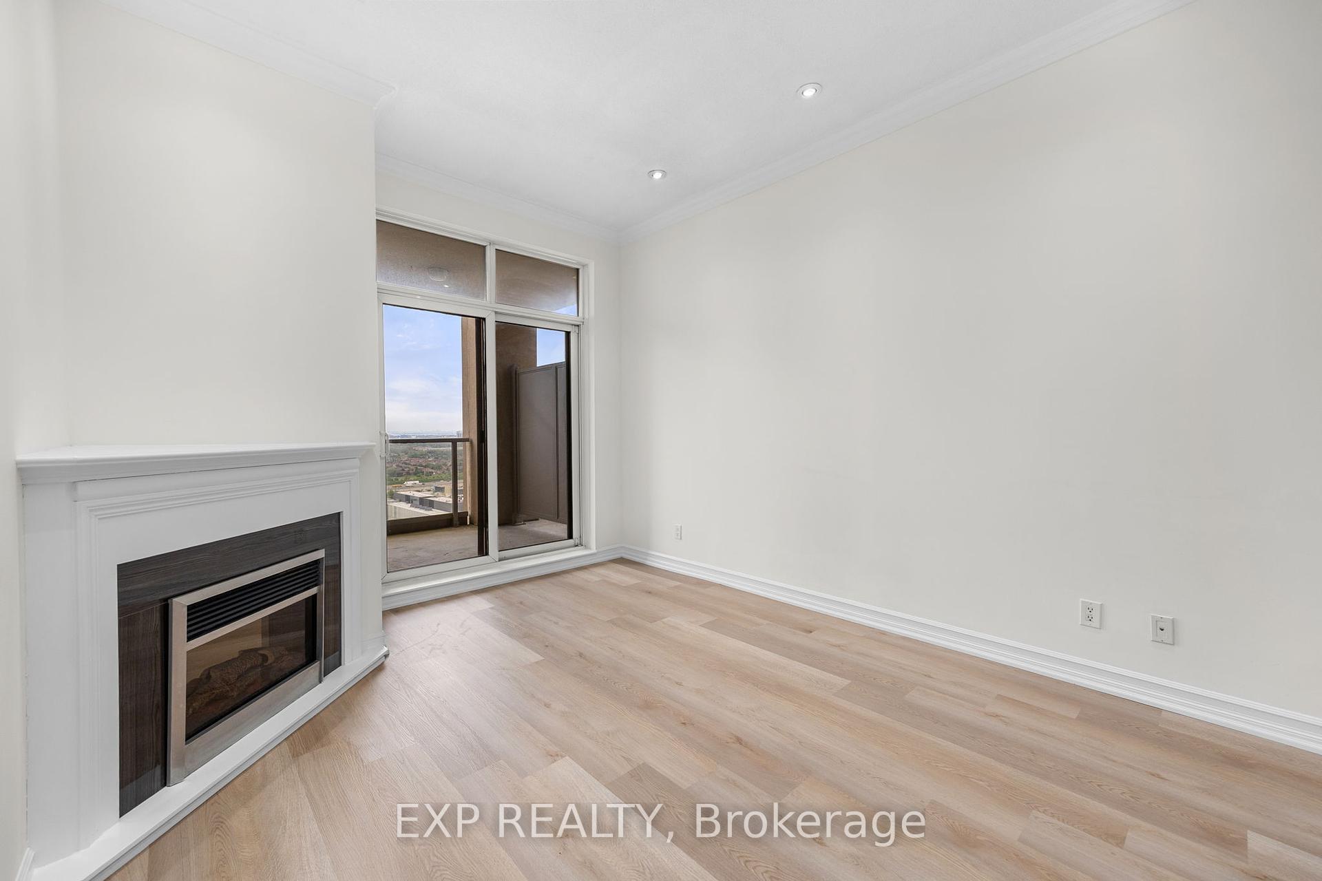 1 Bedroom Condo at 4090 Living Arts, Mississauga For sale