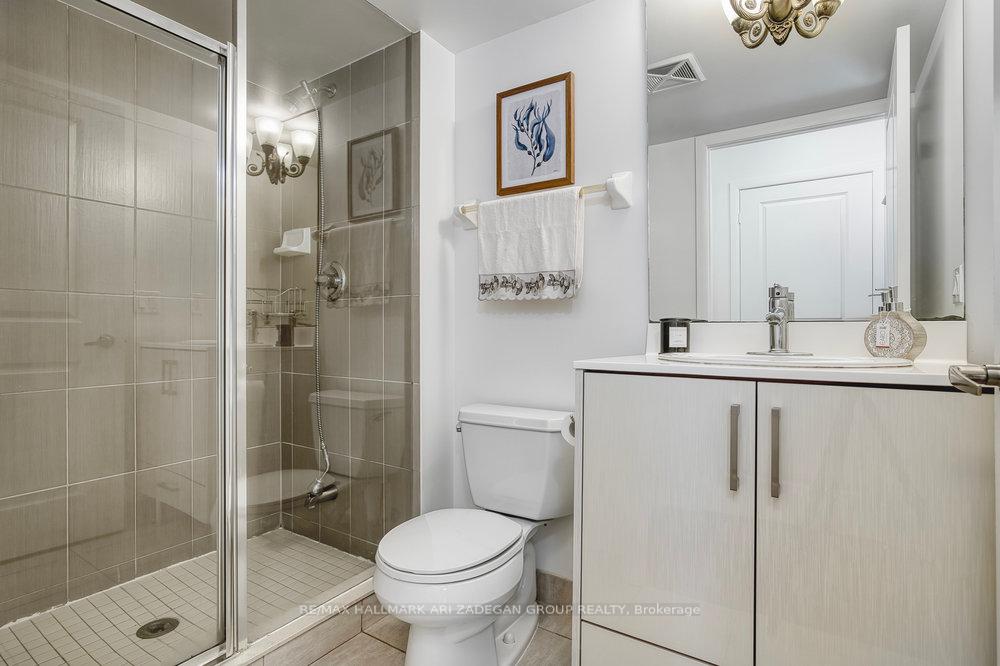 3 Bedrooms Condo at 5791 Yonge, Toronto For sale