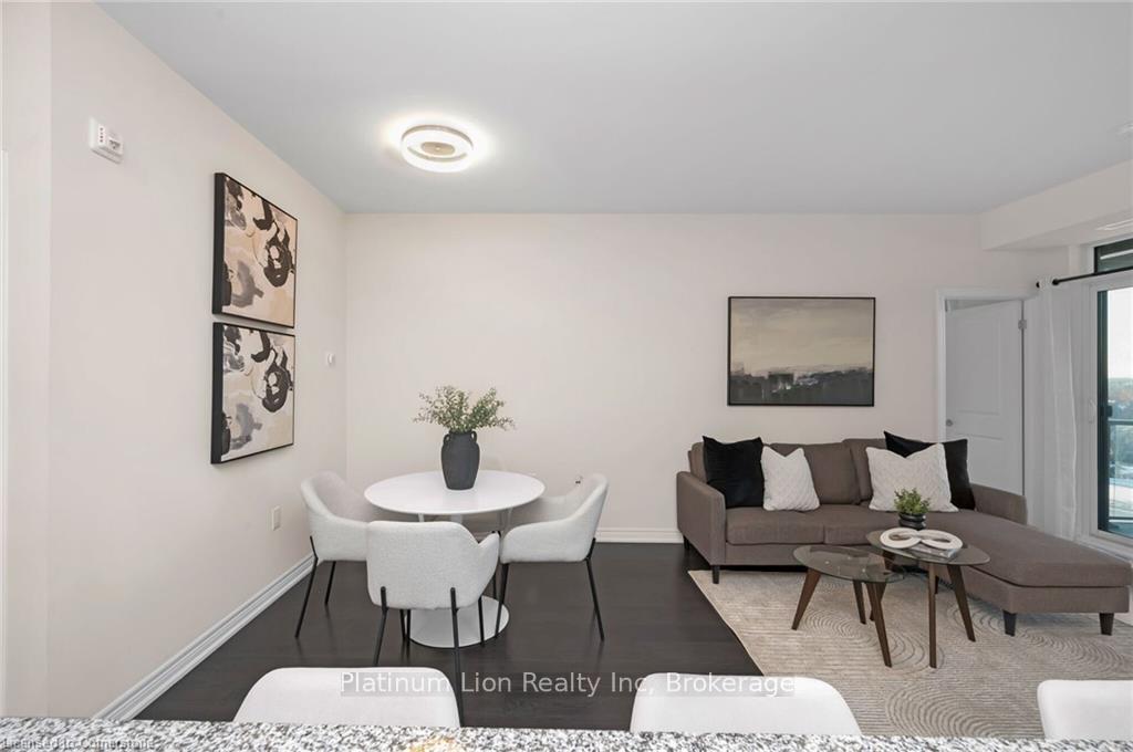 2 Bedrooms Condo at 2375 Bronte, Oakville For sale