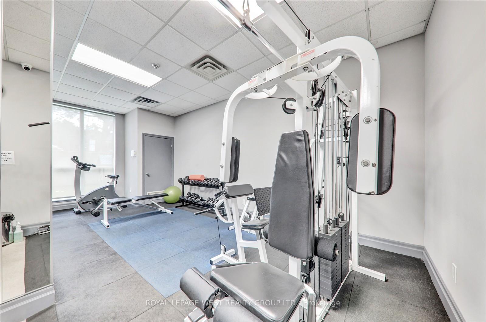 1 Bedroom Condo at 2088 Lawrence, Toronto For sale