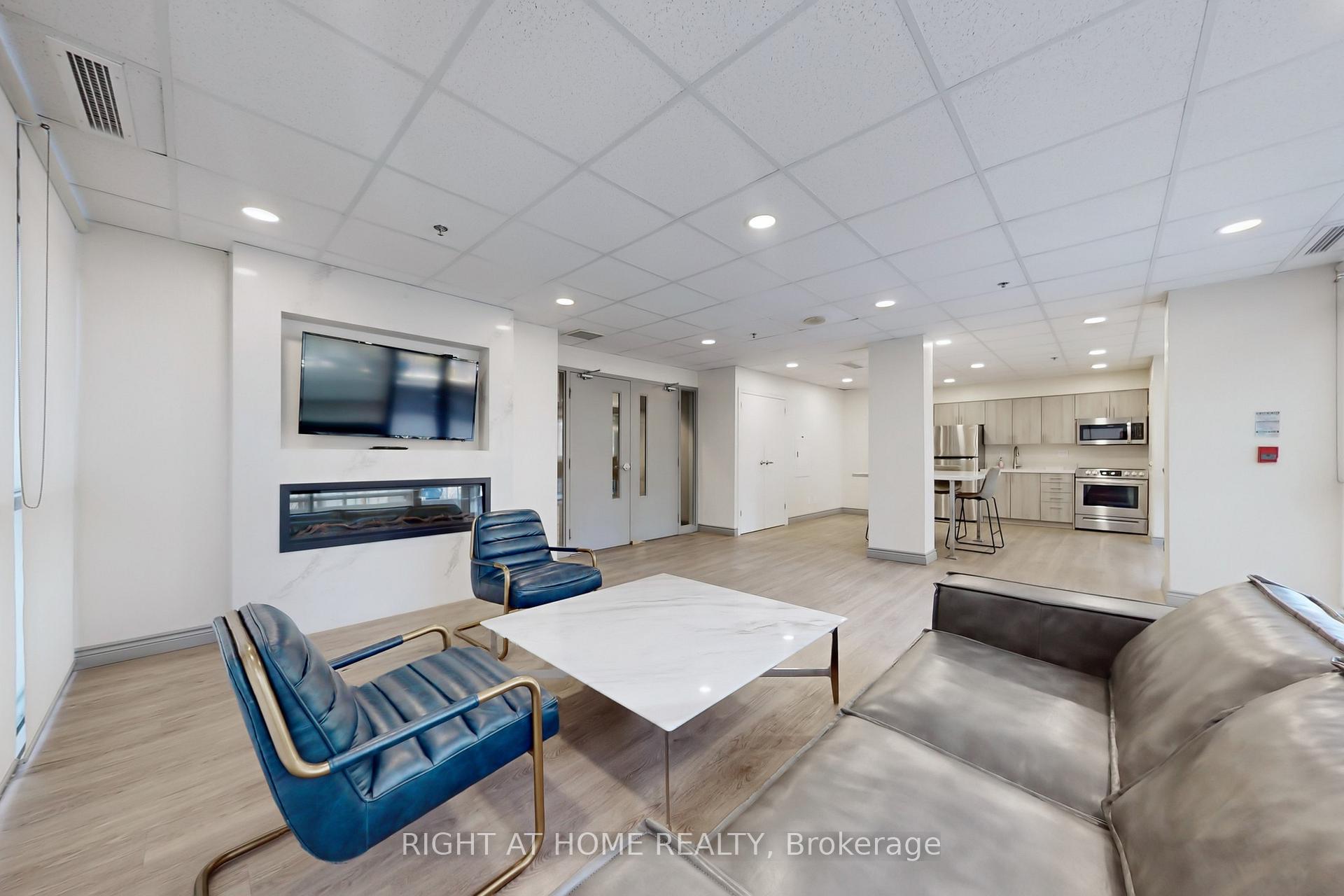 1 Bedroom Condo at 75 Dalhousie, Toronto For sale