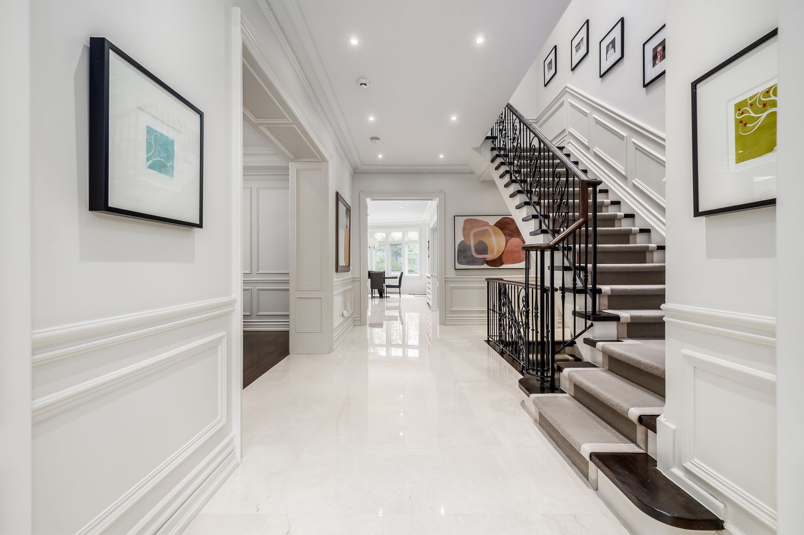 56 Munro Boulevard