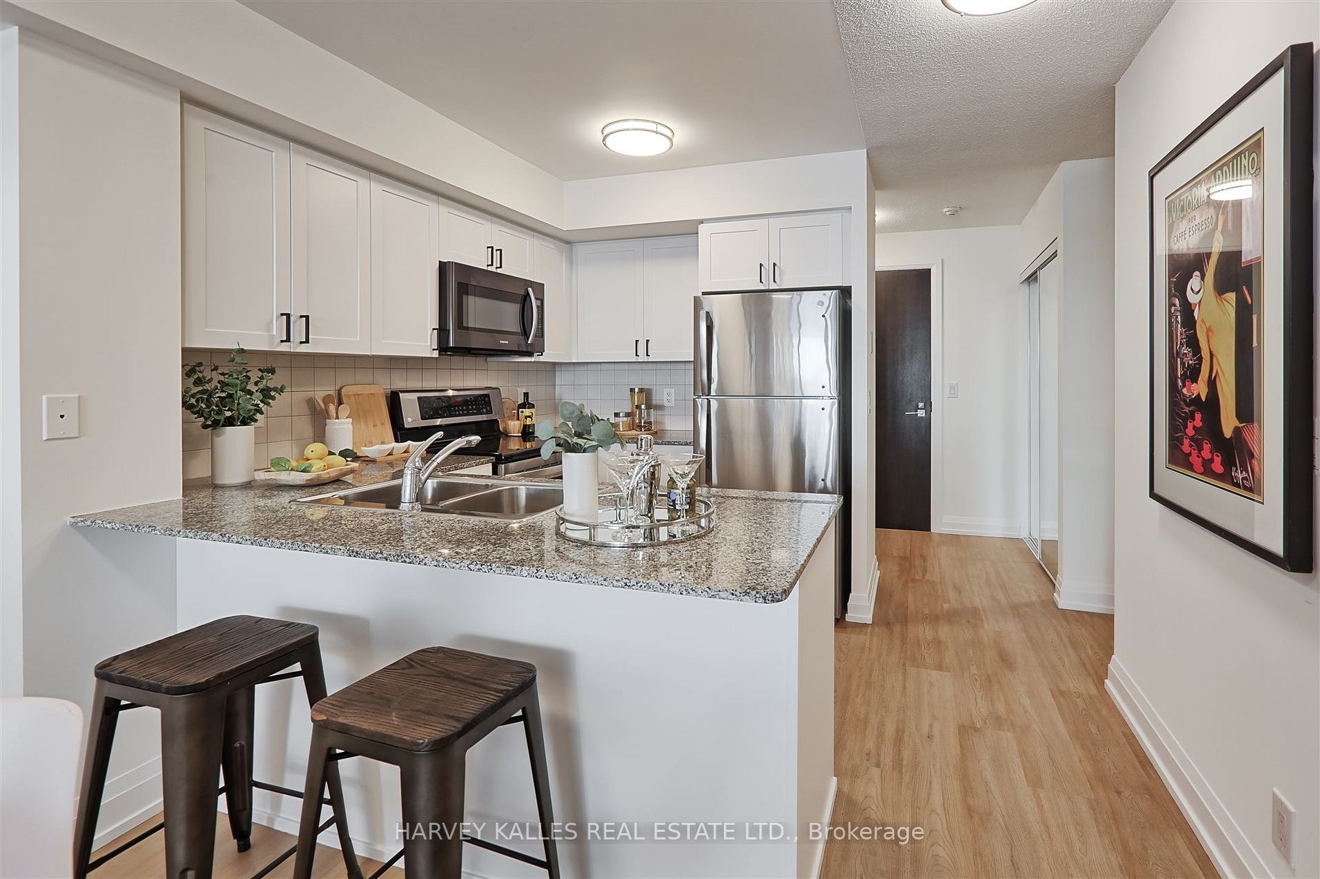1070 Sheppard Avenue W 912