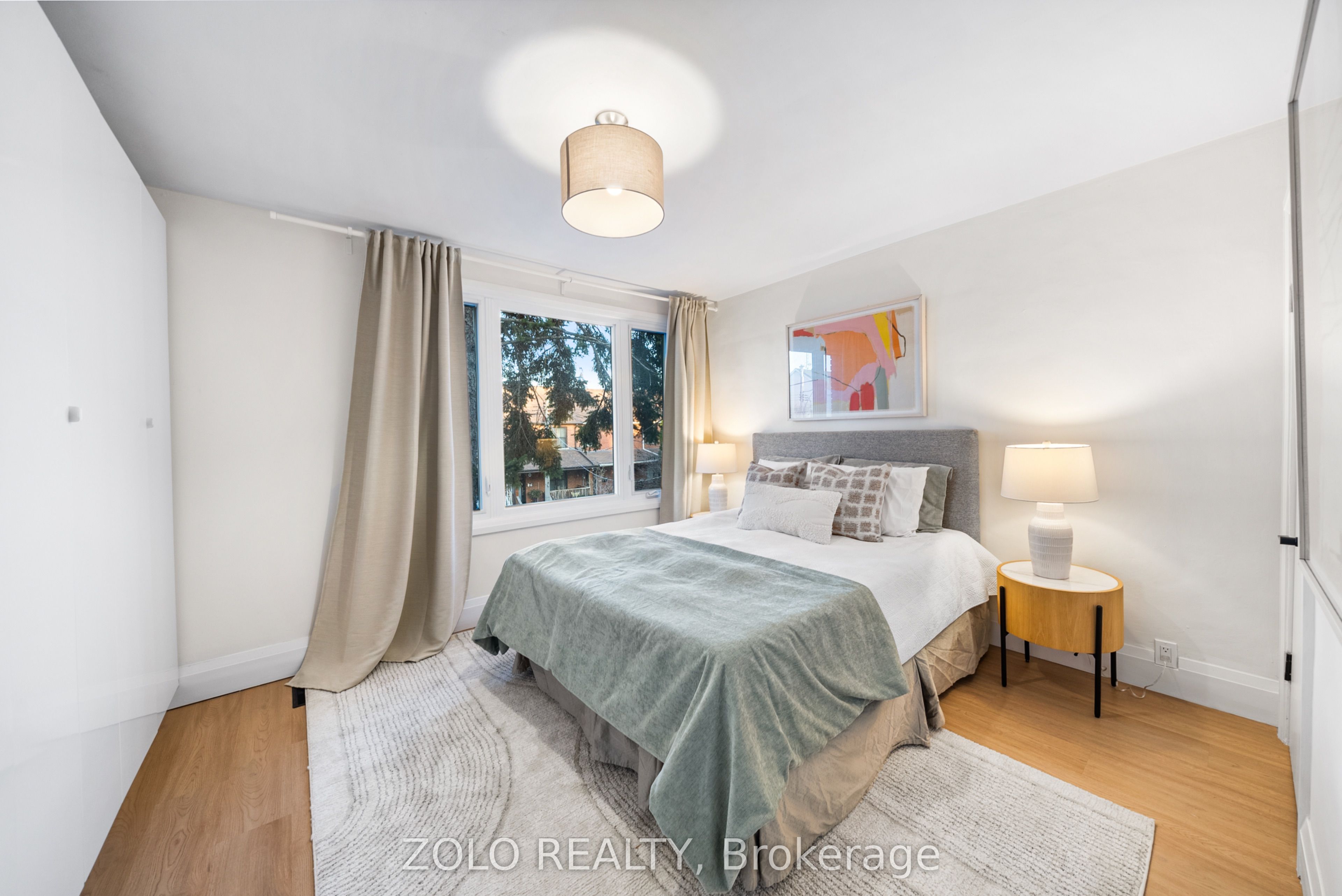 82 Bellwoods Avenue