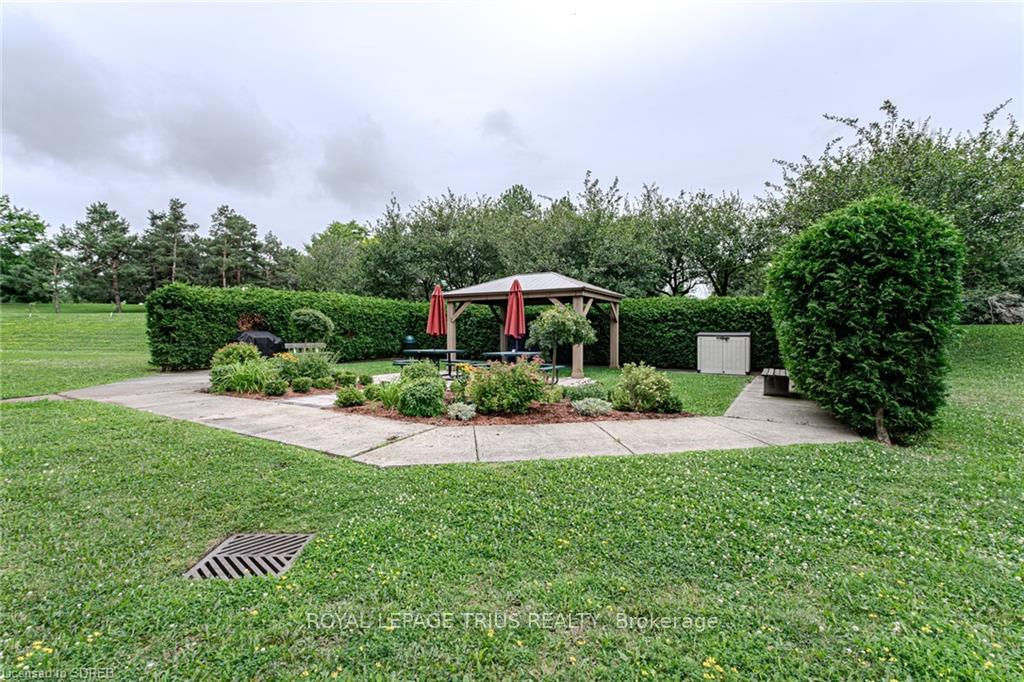 2 Bedrooms Condo at 6500 Montevideo,  Mississauga For sale