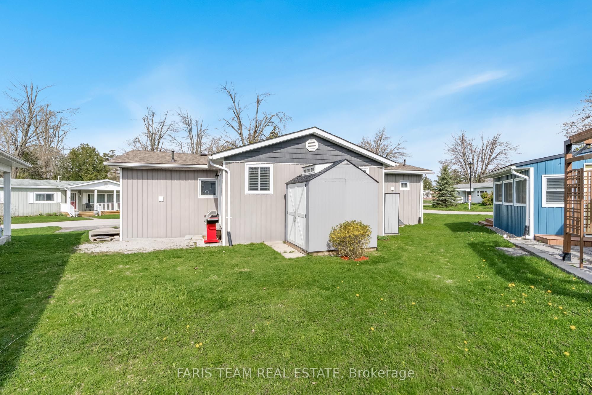90 Hawthorne Drive