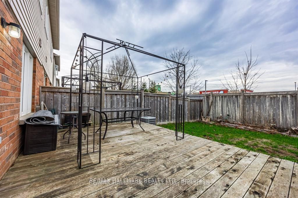 88 Elliottglen Drive