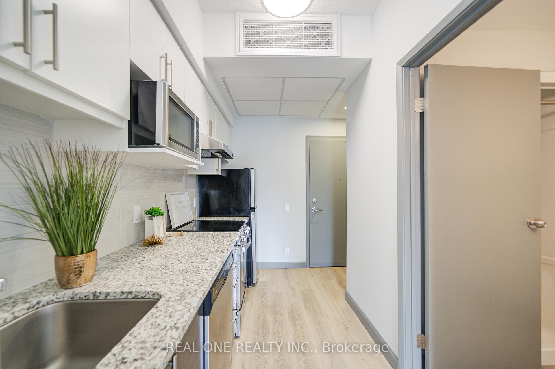 1 Bedroom Condo at 77 Leland, Hamilton For sale