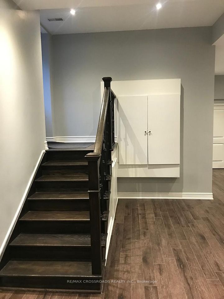 3 Honey Drive, Toronto, ON M1R 3S3