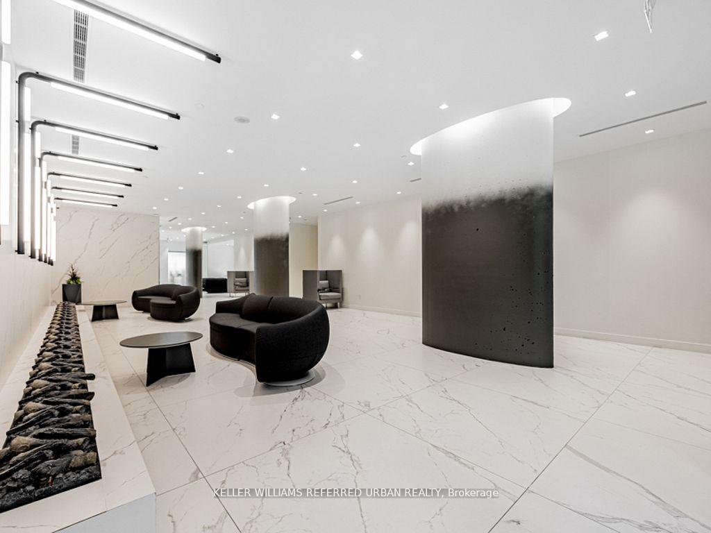 2 Bedrooms Condo at 11 Brunel, Toronto For sale