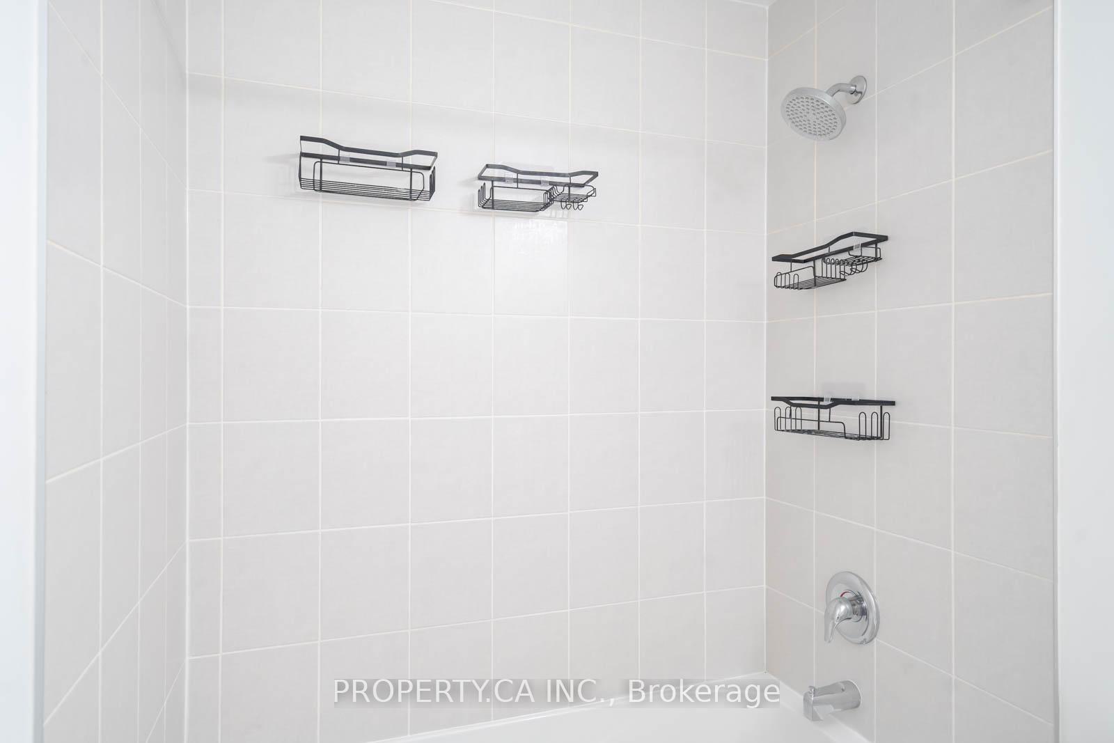 2 Bedrooms Condo at 1115 Douglas McCurdy, Mississauga For sale