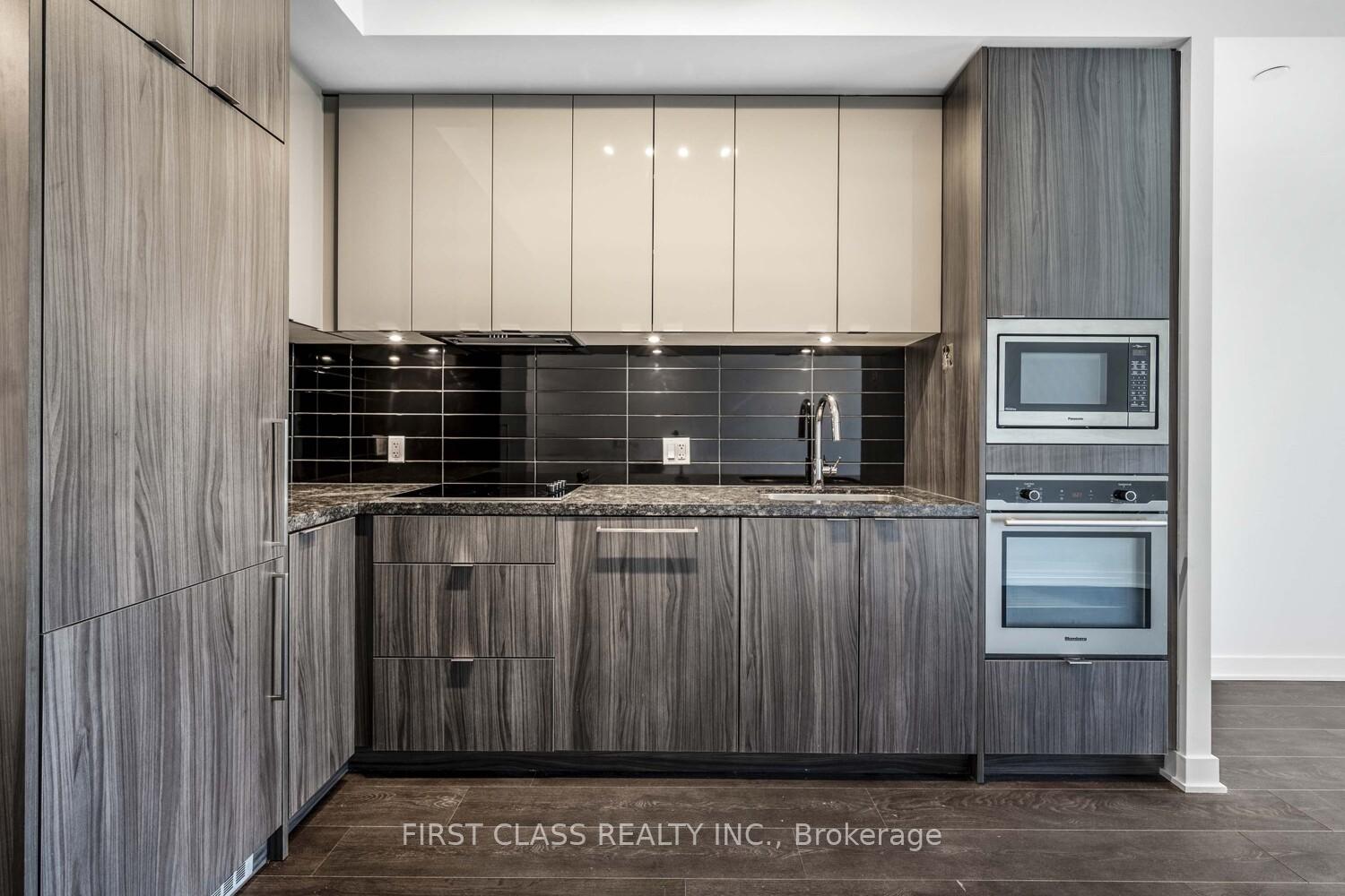 Condo at 115 Blue Jays, Toronto For sale